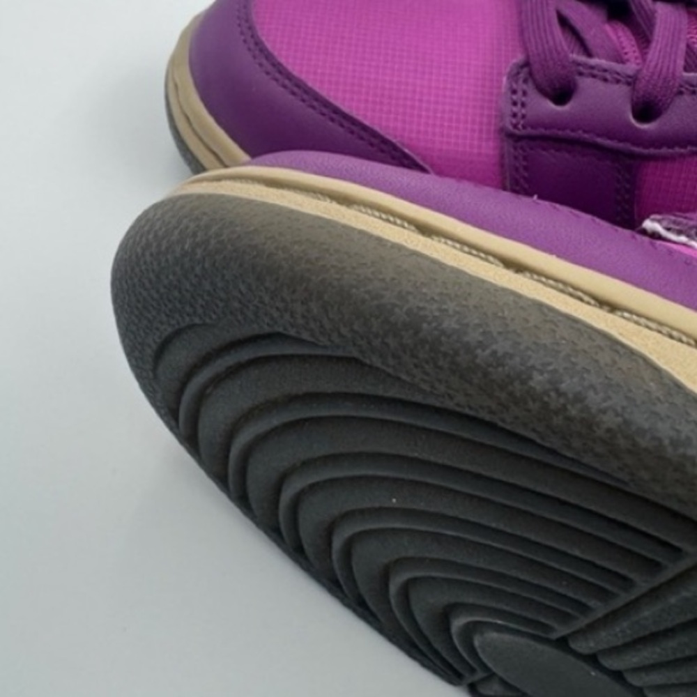 NIKE Dunk Low 2023 in Viotech Hot Fuchsia. SZ. 10W (8.5M). ** NEW IN OG BOX.** - Picture 6 of 8